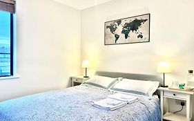 The Room King Size Bed And Private Bathroom